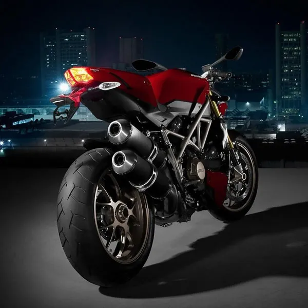 Super Model Sports Car Case 05